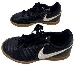 🔴 S O L D 🔴 Nike Jr. Tiempo X Boys Indoor Court Soccer Shoes Youth